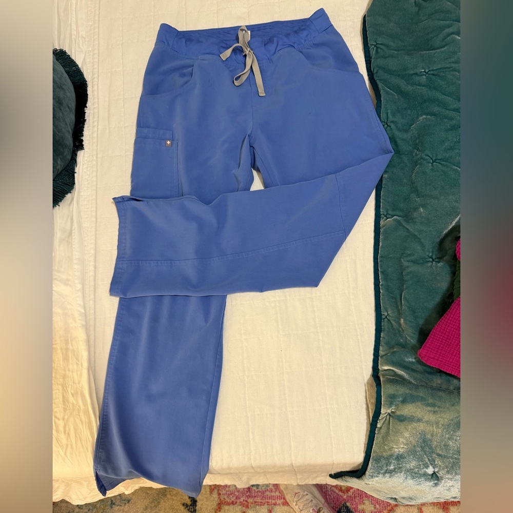 Figs Kade cargo scrub pants medium ceil blue - Picture 3 of 6